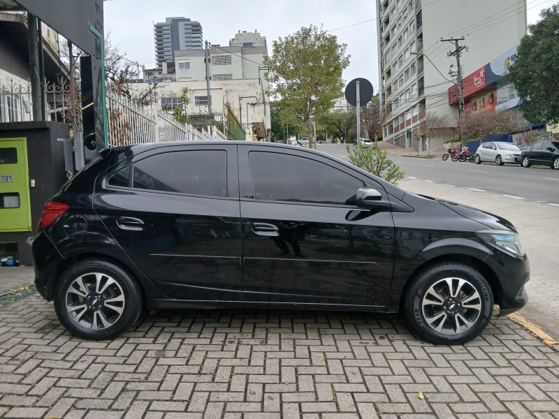ONIX 1.4 MPFI LTZ 8V FLEX 4P MANUAL - 2013 - CAXIAS DO SUL
