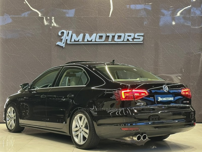 JETTA 2.0 TSI HIGHLINE 211CV GASOLINA 4P DSG - 2016 - CAXIAS DO SUL