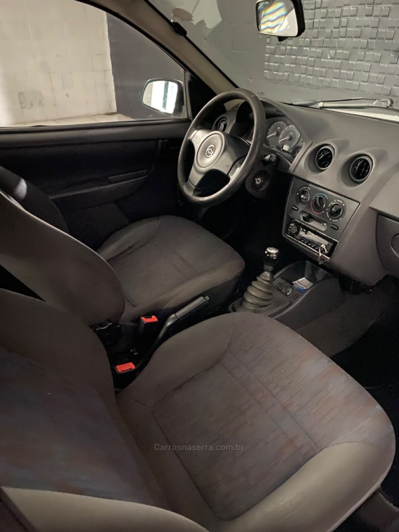 CELTA 1.0 MPFI VHCE LIFE 8V FLEX 2P MANUAL - 2010 - CAXIAS DO SUL