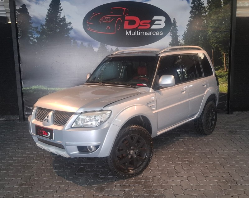 pajero tr4 2.0 4x4 16v 140cv flex 4p manual 2010 caxias do sul