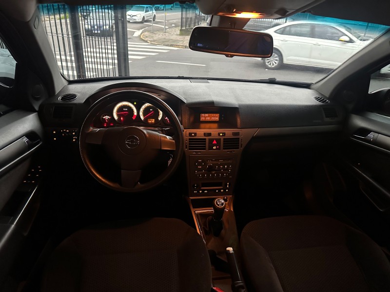 VECTRA 2.0 MPFI GT HATCH 8V FLEX 4P MANUAL - 2010 - CAXIAS DO SUL
