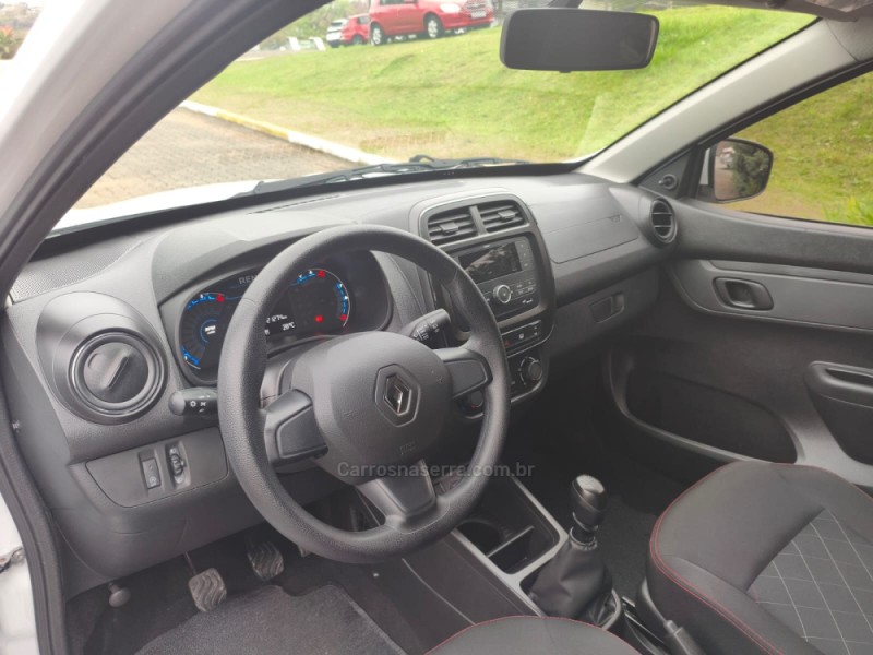 KWID 1.0 12V SCE FLEX ZEN MANUAL - 2025 - NOVA PETRóPOLIS