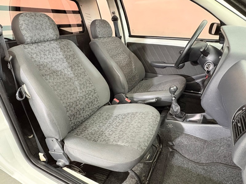 STRADA 1.4 MPI FIRE CE 8V FLEX 2P MANUAL - 2011 - FARROUPILHA