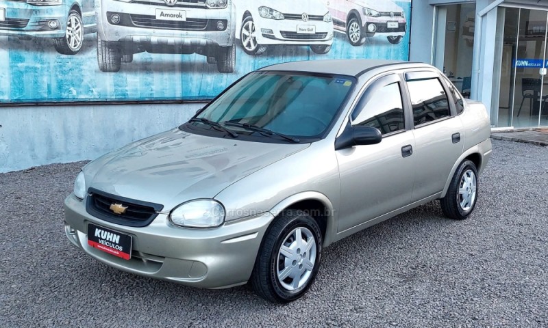 CLASSIC 1.0 VHC LIFE 8V FLEX 4P MANUAL