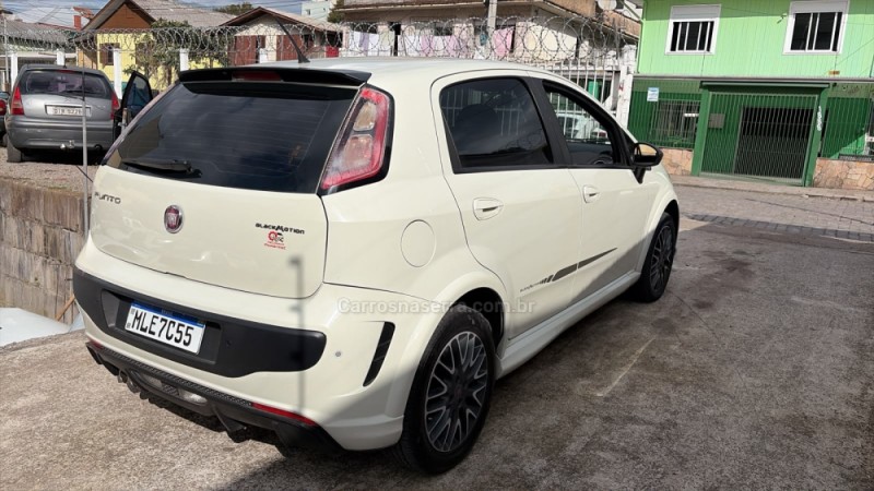 PUNTO 1.8 BLACKMOTION 16V FLEX 4P MANUAL - 2014 - CAXIAS DO SUL