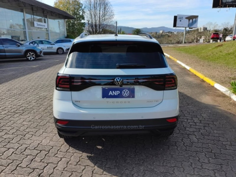 T-CROSS 1.0 TSI 200 12V FLEX 4P AUTOMÁTICO - 2024 - NOVA PETRóPOLIS