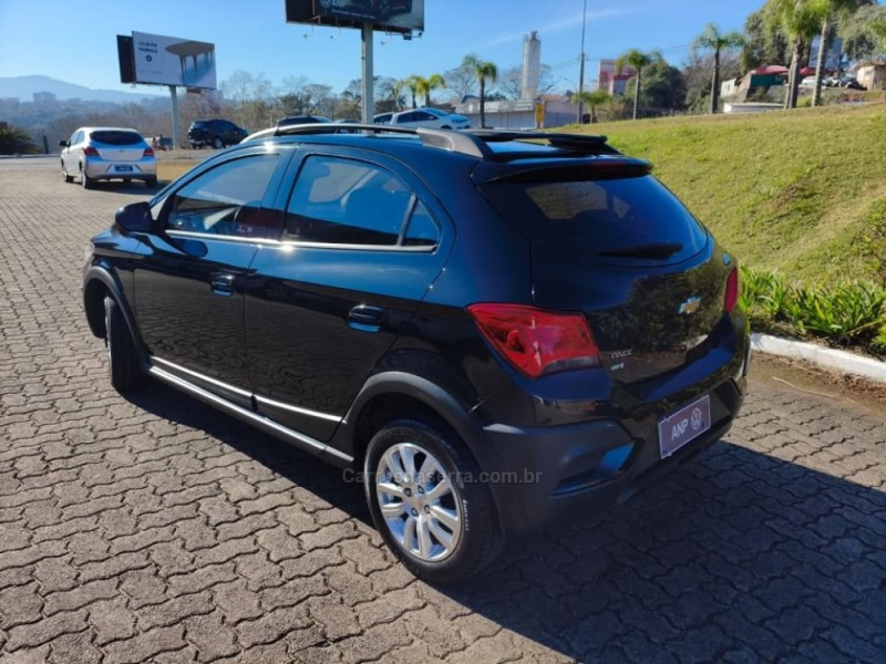 ONIX 1.4 MPFI ACTIV 8V FLEX 4P AUTOMÁTICO - 2019 - NOVA PETRóPOLIS