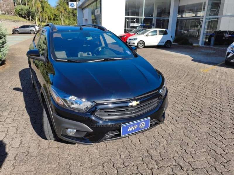 ONIX 1.4 MPFI ACTIV 8V FLEX 4P AUTOMÁTICO - 2019 - NOVA PETRóPOLIS
