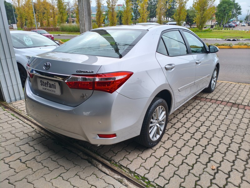 COROLLA 2.0 XEI 16V FLEX 4P AUTOMÁTICO - 2015 - BOM PRINCíPIO