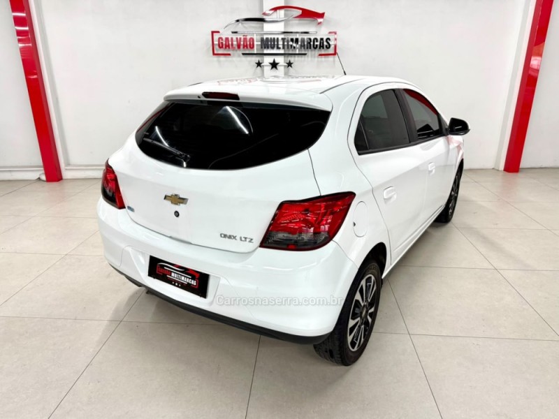 ONIX 1.4 MPFI LTZ 8V FLEX 4P AUTOMÁTICO - 2014 - CAXIAS DO SUL