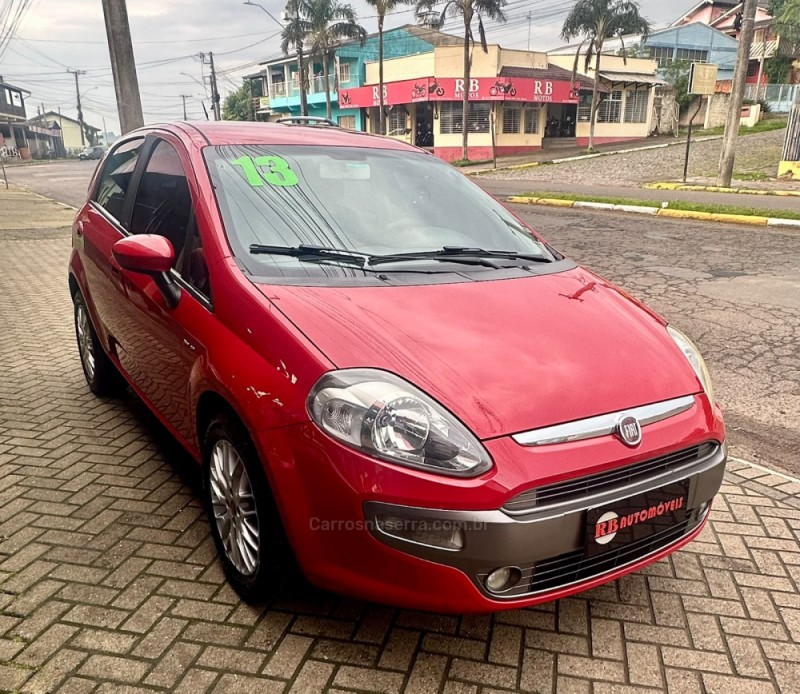 PUNTO 1.6 ESSENCE 16V FLEX 4P AUTOMATIZADO - 2013 - PAROBé