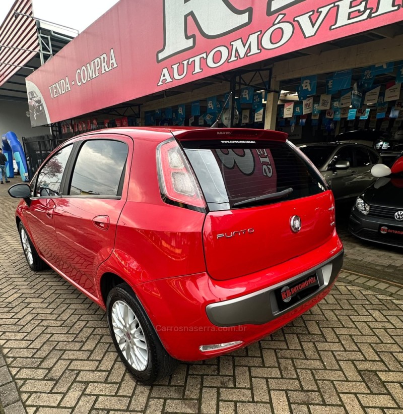PUNTO 1.6 ESSENCE 16V FLEX 4P AUTOMATIZADO - 2013 - PAROBé