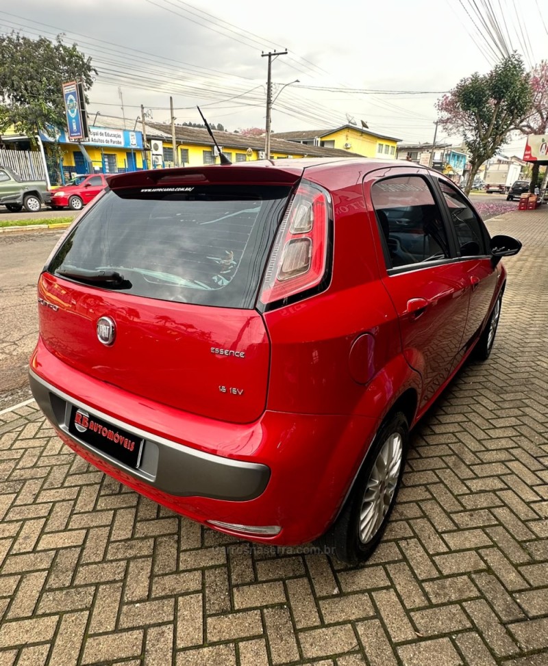 PUNTO 1.6 ESSENCE 16V FLEX 4P AUTOMATIZADO - 2013 - PAROBé