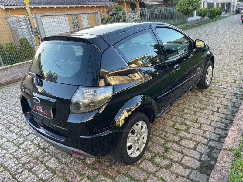 KA 1.0 I 8V GASOLINA 2P MANUAL - 2012 - PORTO ALEGRE