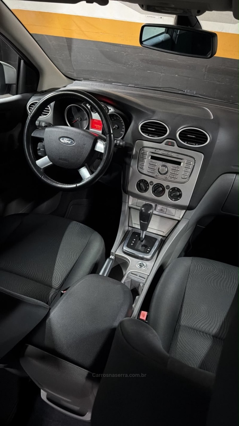 FOCUS 2.0 GLX 16V FLEX 4P AUTOMÁTICO - 2013 - CAXIAS DO SUL