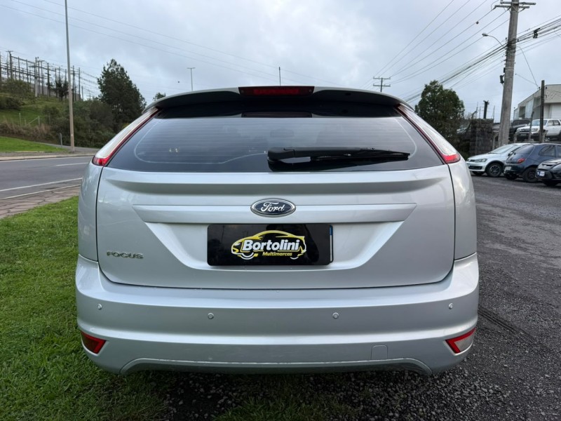 FOCUS 1.6 GLX 16V FLEX 4P MANUAL - 2013 - FARROUPILHA