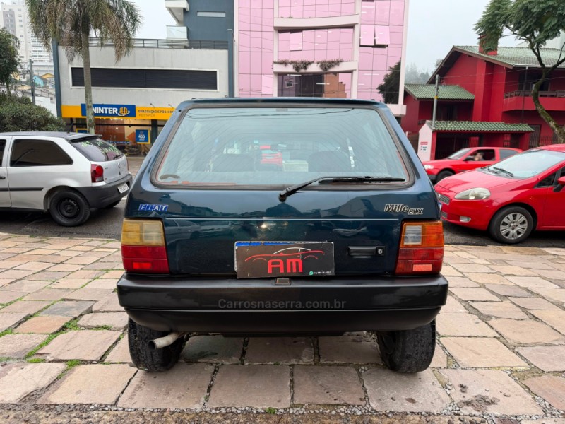 UNO 1.0 MILLE ELETRONIC 8V GASOLINA 4P MANUAL - 1994 - CAXIAS DO SUL