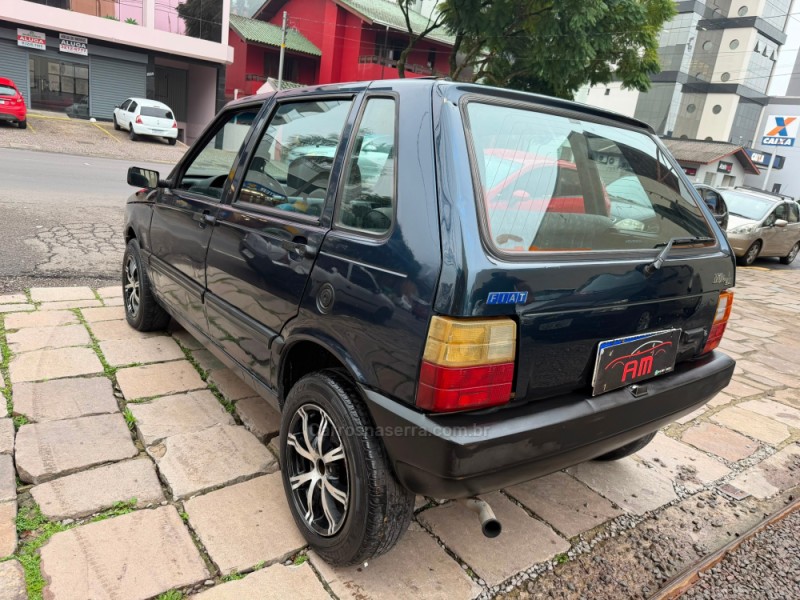 UNO 1.0 MILLE ELETRONIC 8V GASOLINA 4P MANUAL - 1994 - CAXIAS DO SUL