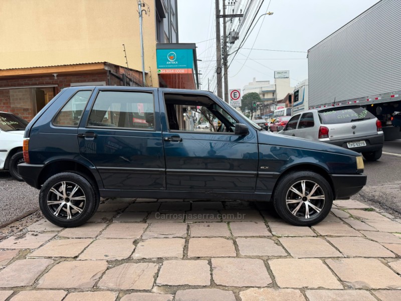 UNO 1.0 MILLE ELETRONIC 8V GASOLINA 4P MANUAL - 1994 - CAXIAS DO SUL