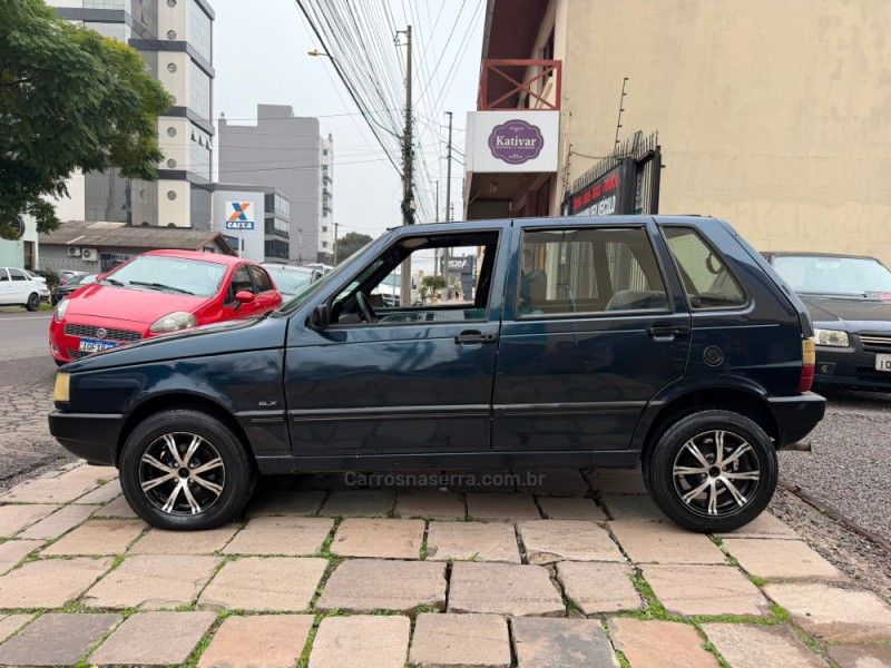 UNO 1.0 MILLE ELETRONIC 8V GASOLINA 4P MANUAL - 1994 - CAXIAS DO SUL