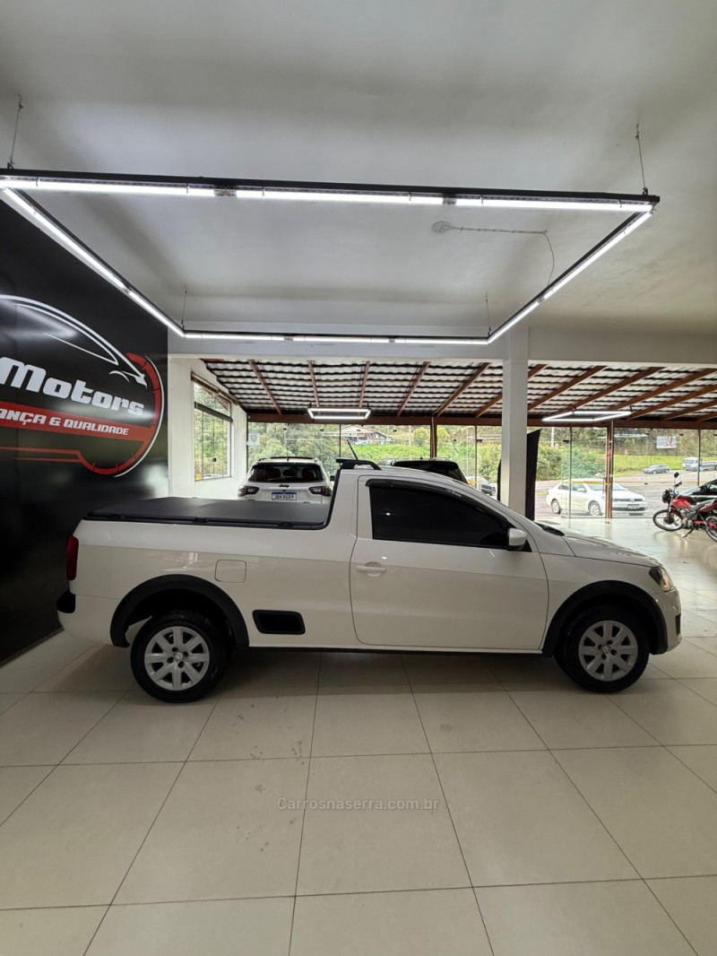 SAVEIRO 1.6 MI TRENDLINE CD 8V FLEX 2P MANUAL - 2016 - FARROUPILHA