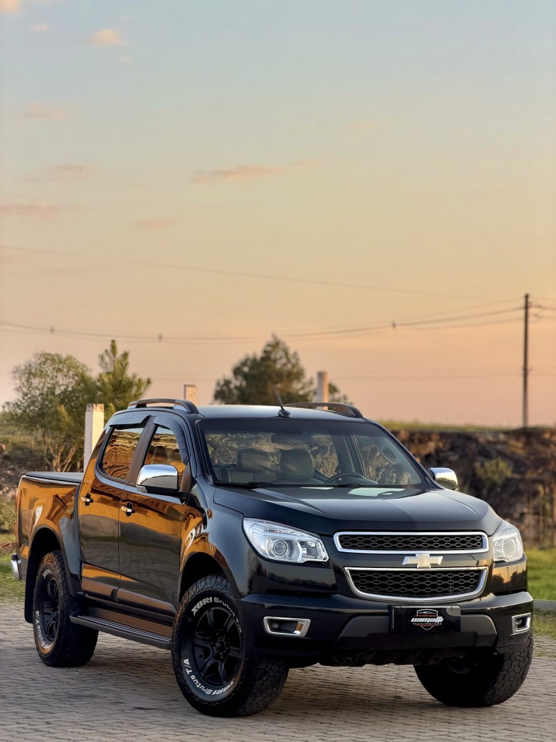 S10 2.4 LTZ 4X2 CD 8V FLEX 4P MANUAL - 2014 - ANTôNIO PRADO