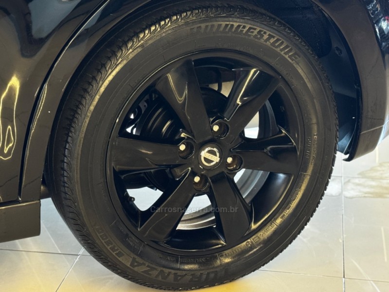 TIIDA 1.8 SL 16V FLEX 4P AUTOMÁTICO - 2011 - DOIS IRMãOS