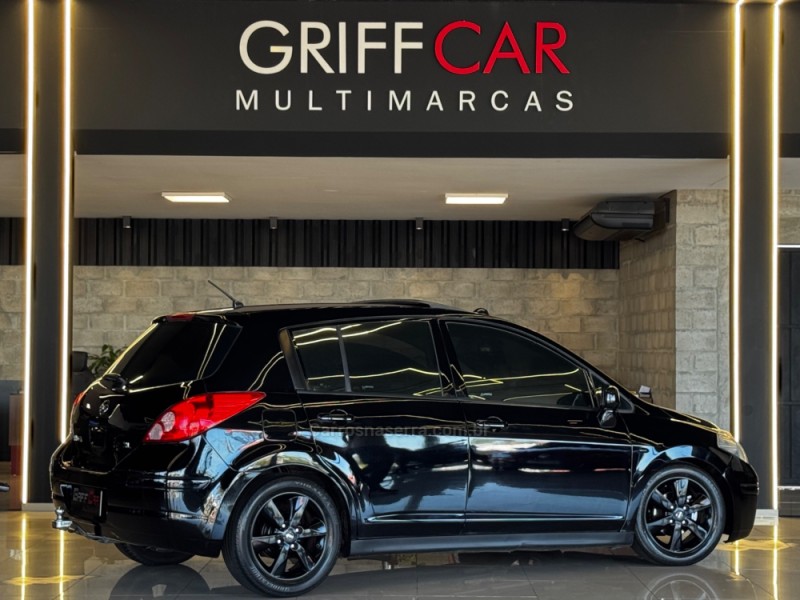 TIIDA 1.8 SL 16V FLEX 4P AUTOMÁTICO - 2011 - DOIS IRMãOS