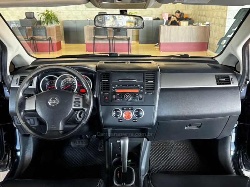 TIIDA 1.8 SL 16V FLEX 4P AUTOMÁTICO - 2011 - DOIS IRMãOS