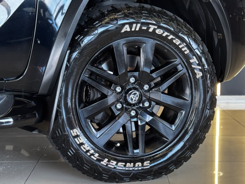 HILUX SW4 2.8 SRX 4X4 16V TURBO INTERCOOLER DIESEL 4P AUTOMÁTICO - 2017 - DOIS IRMãOS
