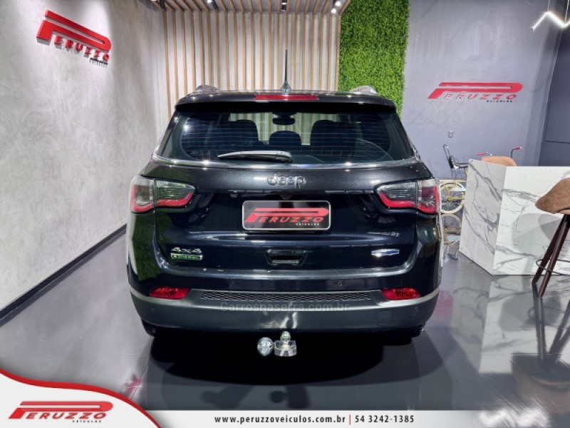 COMPASS 2.0 16V DIESEL LONGITUDE 4X4 AUTOMÁTICO - 2020 - NOVA PRATA