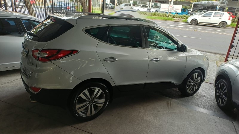 IX35 2.0 LAUNCHING EDITION 16V FLEX 4P AUTOMÁTICO - 2016 - CAXIAS DO SUL
