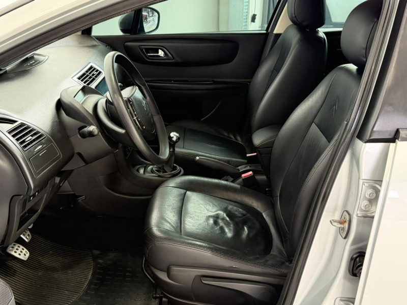 C4 2.0 EXCLUSIVE 16V FLEX 4P MANUAL - 2011 - CAXIAS DO SUL