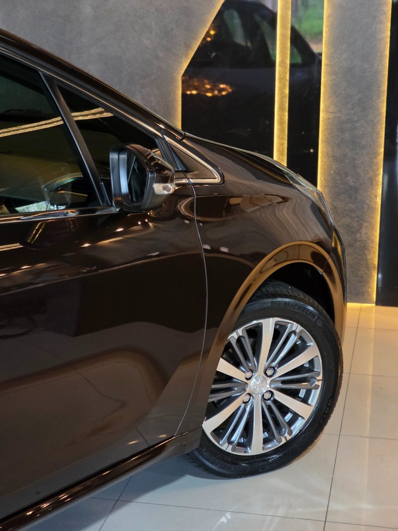 208 1.6 GRIFFE 16V FLEX 4P AUTOMÁTICO - 2018 - CAXIAS DO SUL