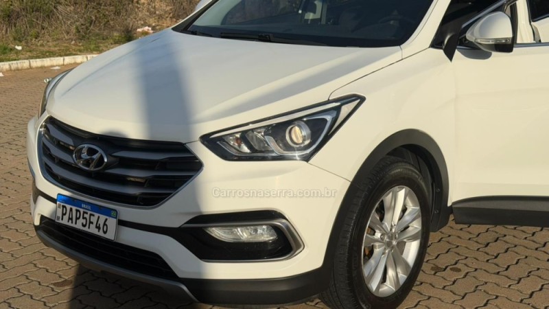 SANTA FÉ 3.3 MPFI 4X4 V6 270CV GASOLINA 4P AUTOMÁTICO - 2016 - GARIBALDI
