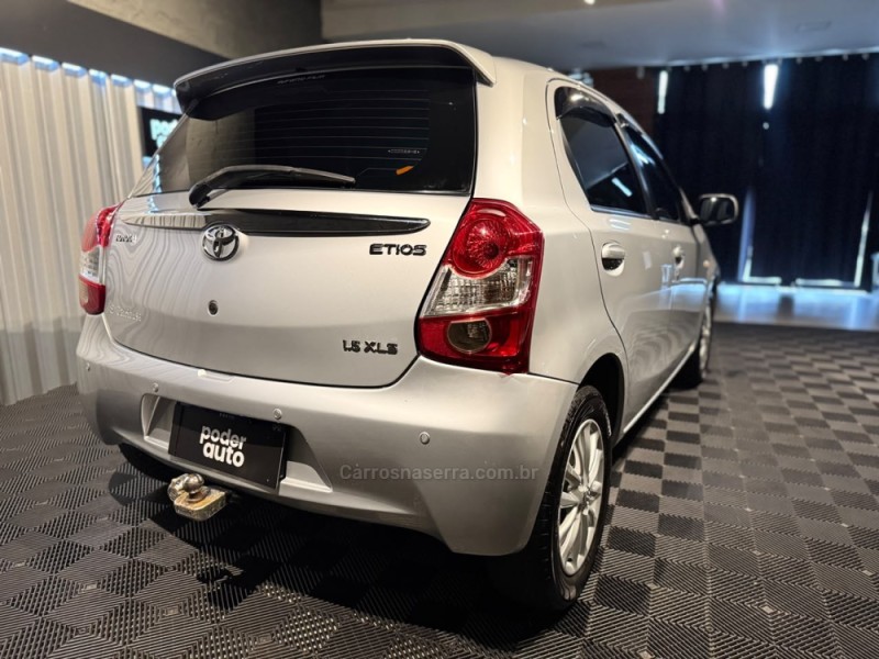 ETIOS 1.5 XLS 16V FLEX 4P MANUAL - 2013 - FARROUPILHA