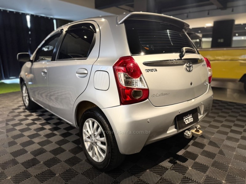 ETIOS 1.5 XLS 16V FLEX 4P MANUAL - 2013 - FARROUPILHA