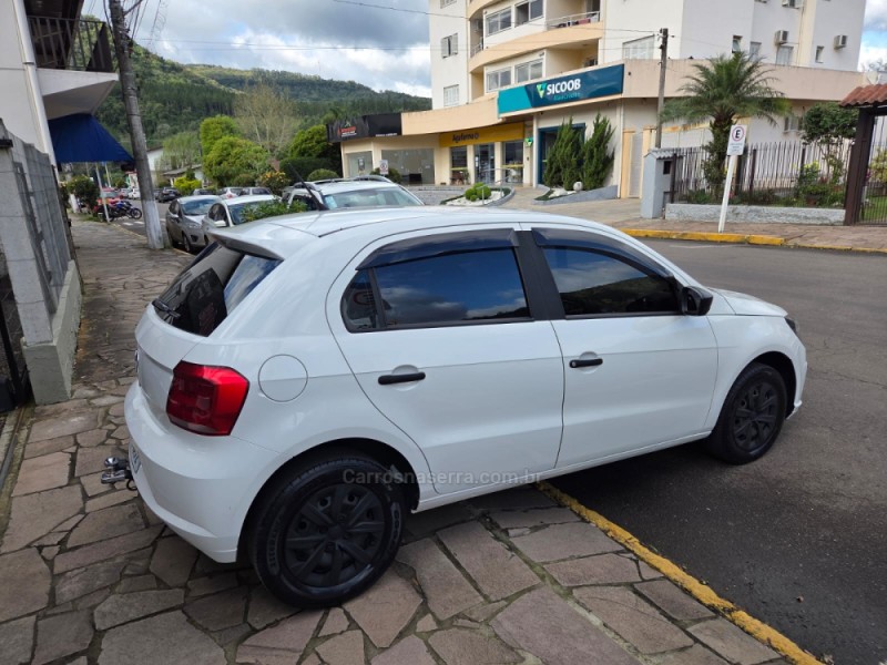 GOL 1.0 12V MPI TOTALFLEX TRENDLINE 4P MANUAL - 2022 - PICADA CAFé