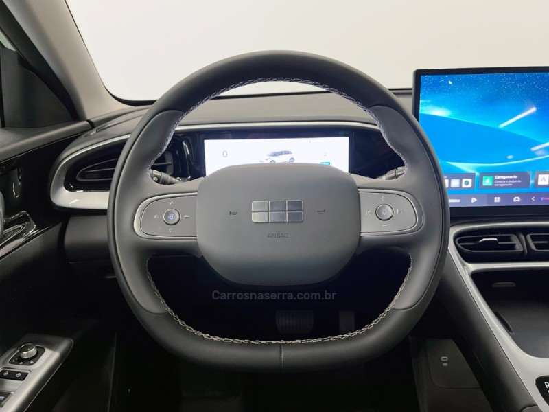 EX2 MAX 39,4 KW ELÉTRICO 4P AUTOMÁTICO - 2027 - FLORES DA CUNHA