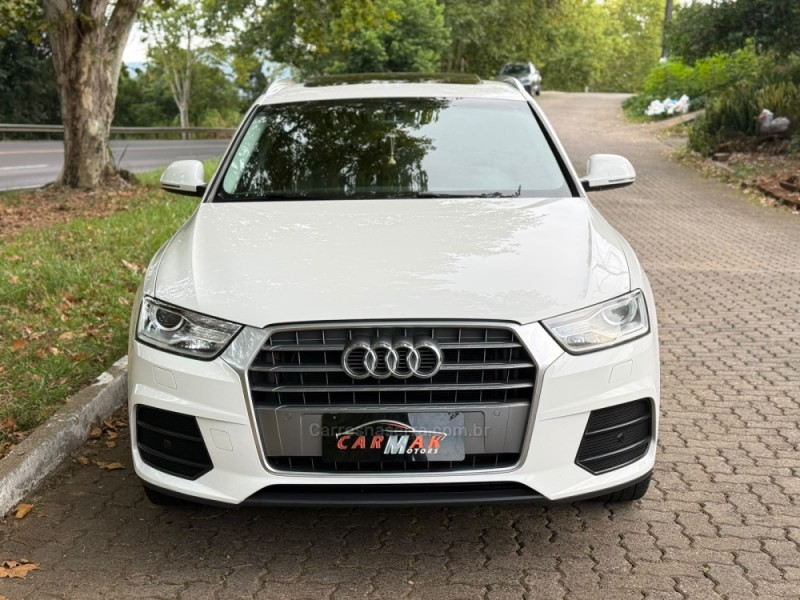 Q3 1.4 TFSI AMBITION GASOLINA 4P AUTOMÁTICA - 2017 - DOIS IRMãOS