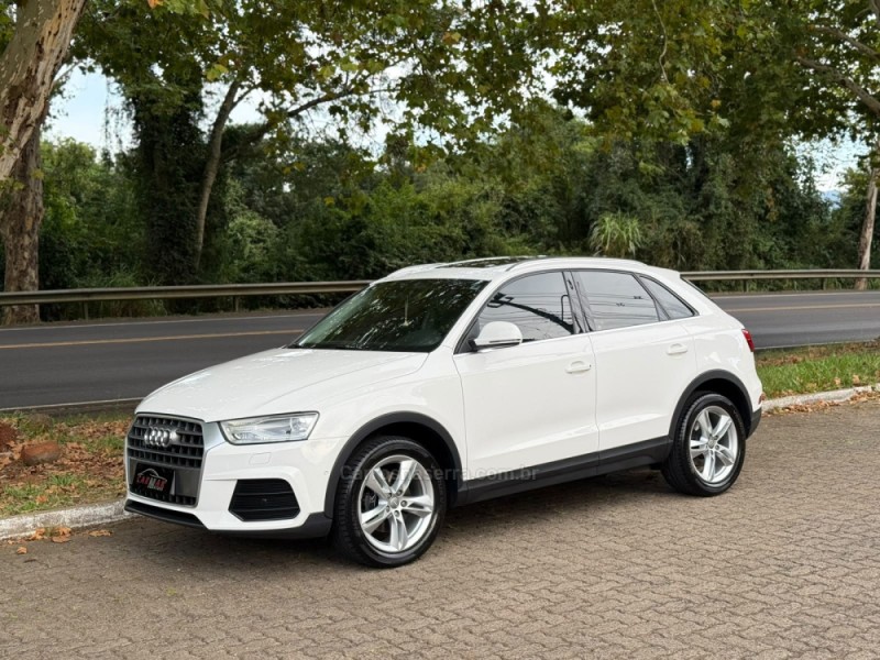 Q3 1.4 TFSI AMBITION GASOLINA 4P AUTOMÁTICA - 2017 - DOIS IRMãOS