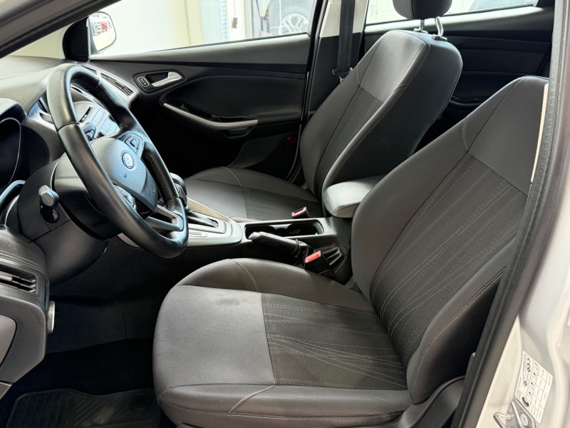 FOCUS 2.0 SE SEDAN 16V FLEX 4P AUTOMÁTICO - 2018 - CAXIAS DO SUL