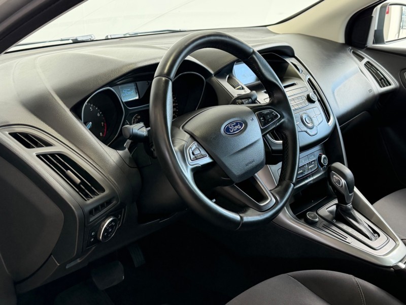 FOCUS 2.0 SE SEDAN 16V FLEX 4P AUTOMÁTICO - 2018 - CAXIAS DO SUL