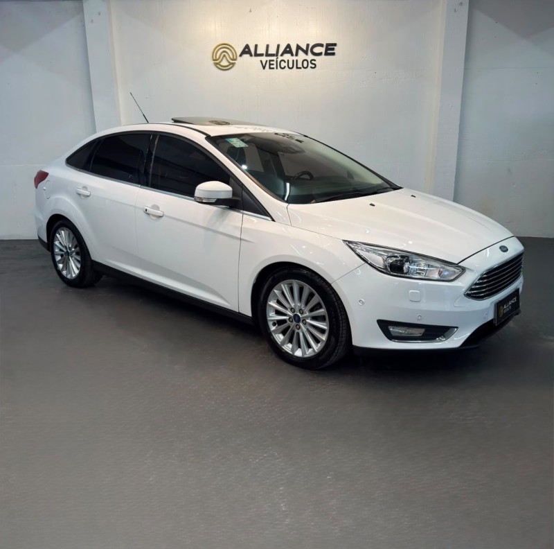 FOCUS 2.0 TITANIUM SEDAN 16V FLEX 4P AUTOMÁTICO - 2018 - CAXIAS DO SUL