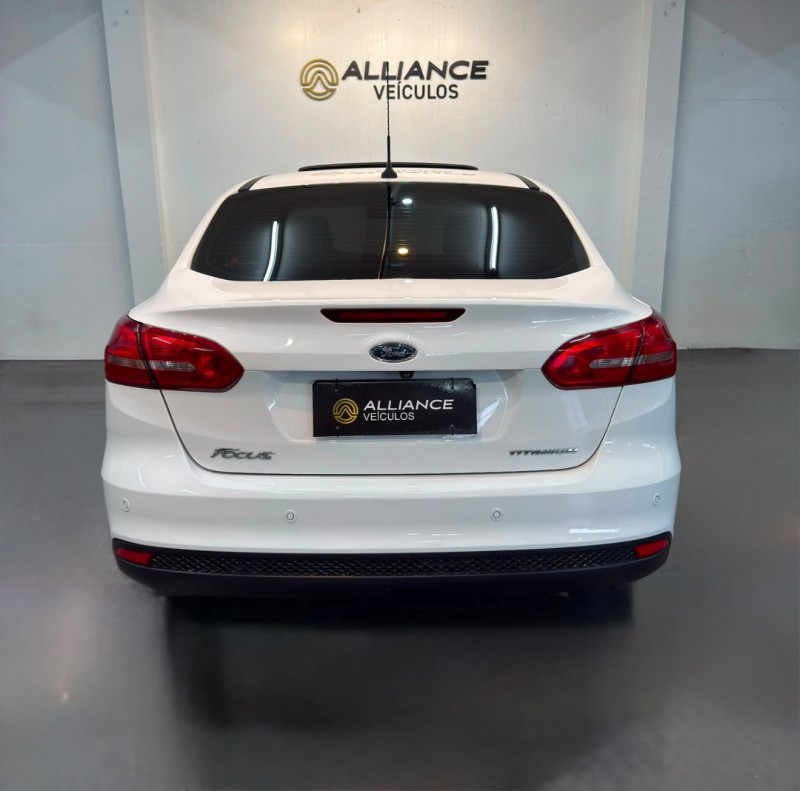 FOCUS 2.0 TITANIUM SEDAN 16V FLEX 4P AUTOMÁTICO - 2018 - CAXIAS DO SUL