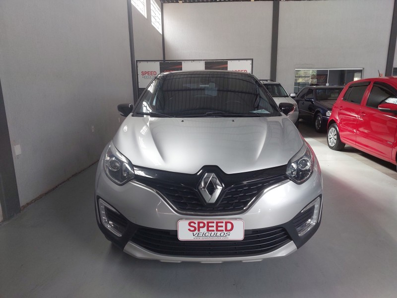 CAPTUR 1.6 16V INTENSE BOSE FLEX 4P AUTOMÁTICO - 2018 - SãO SEBASTIãO DO CAí