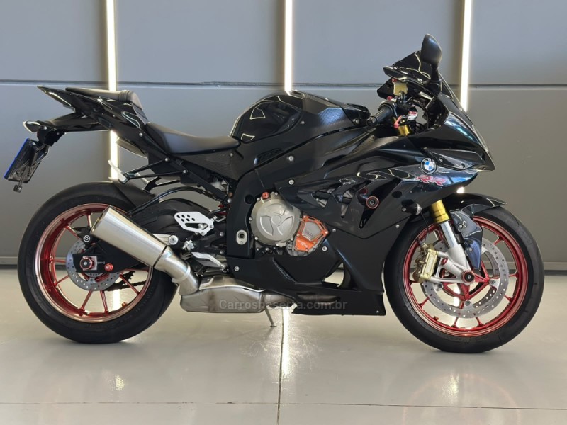 S 1000 RR - 2013 - SAPIRANGA