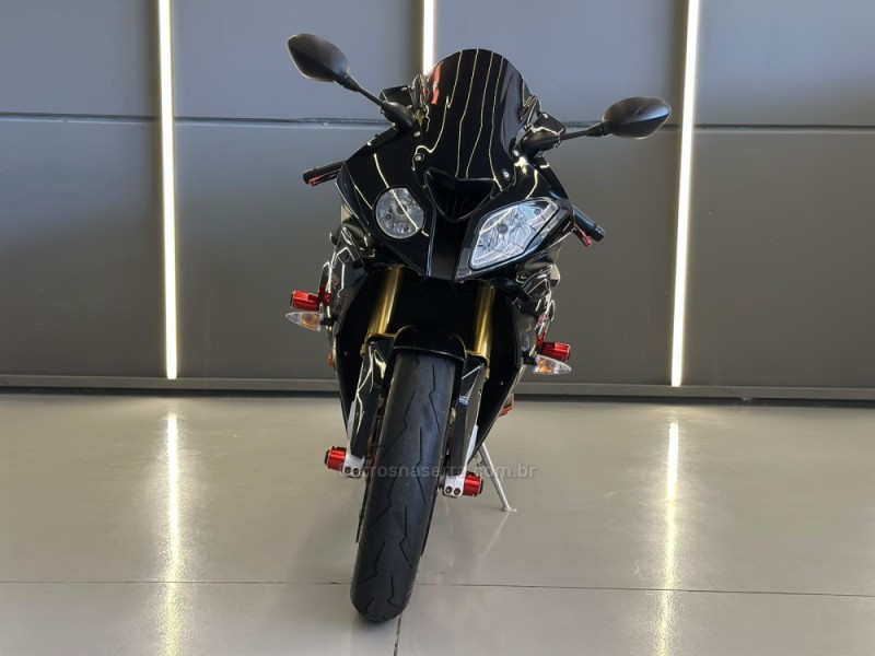 S 1000 RR - 2013 - SAPIRANGA