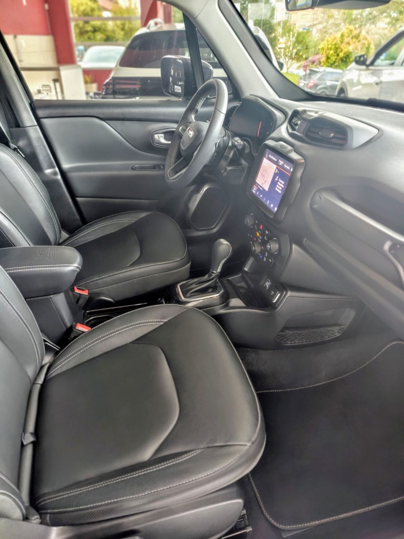 RENEGADE 1.3 LONGITUDE T270 16V TURBO FLEX 4P AUTOMÁTICO - 2023 - FARROUPILHA