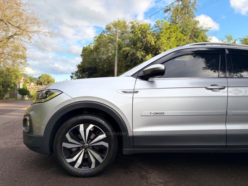 T-CROSS 1.4 HIGHLINE TSI 16V FLEX 4P AUTOMÁTICO - 2024 - FELIZ